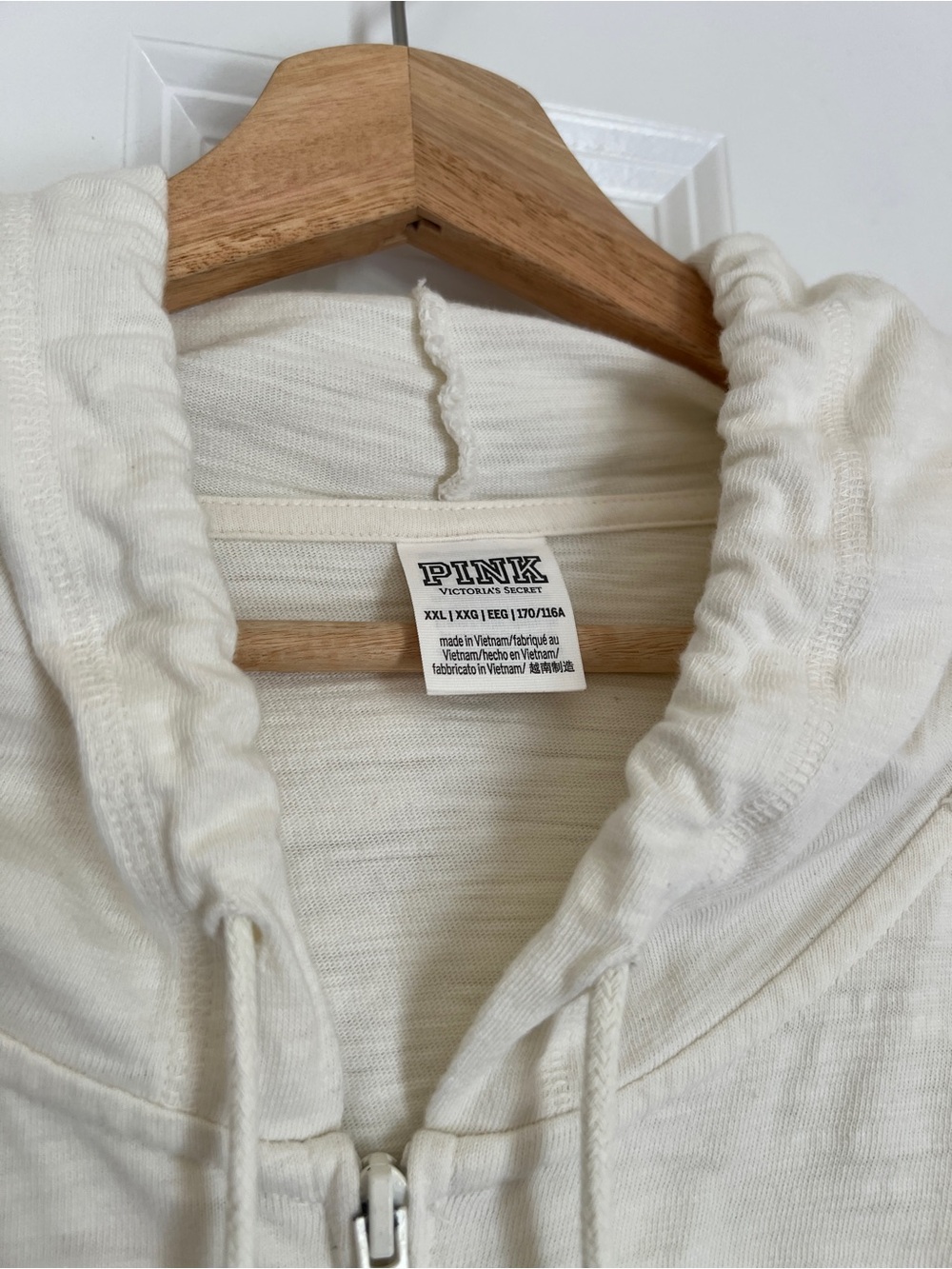 PINK Victoria’s  Secret Lightweight Zip-Up Hoodie in Ivory XXL Cool summer night - Picture 3 of 8